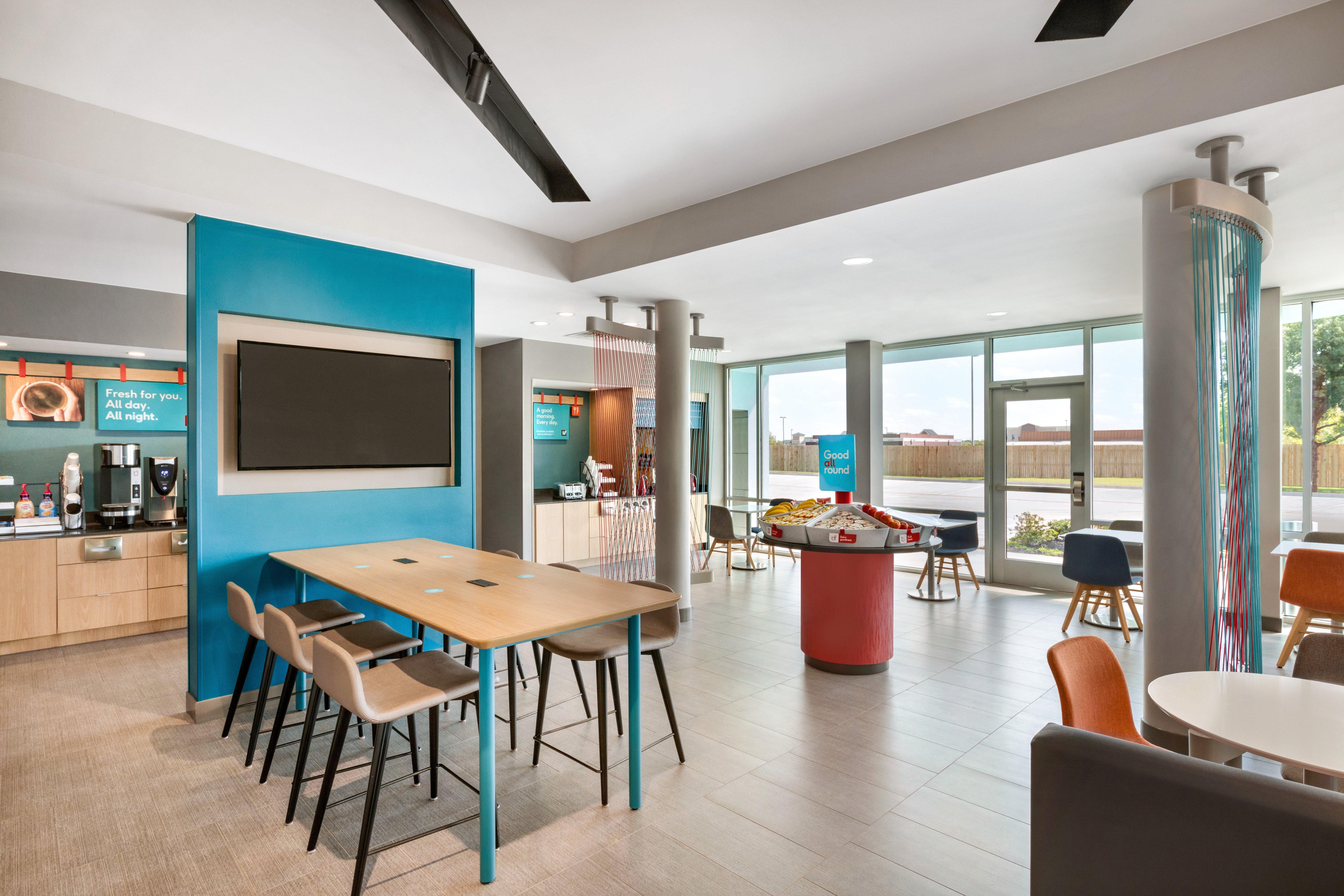 Avid Hotel - Hays By Ihg Exterior photo